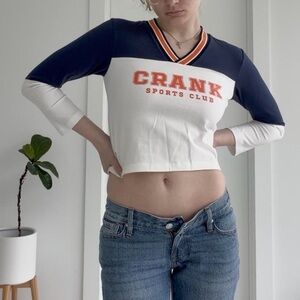 Graphic variety cropped tee